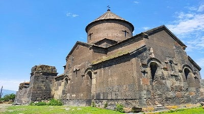 Դատախազությունն ընդդեմ Եկեղեցու. պահանջում են պետությանը հանձնել 13-րդ դարի Ս. Աստվածածին եկեղեցին